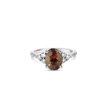 Hessonite garnet and Diamond Dress ring